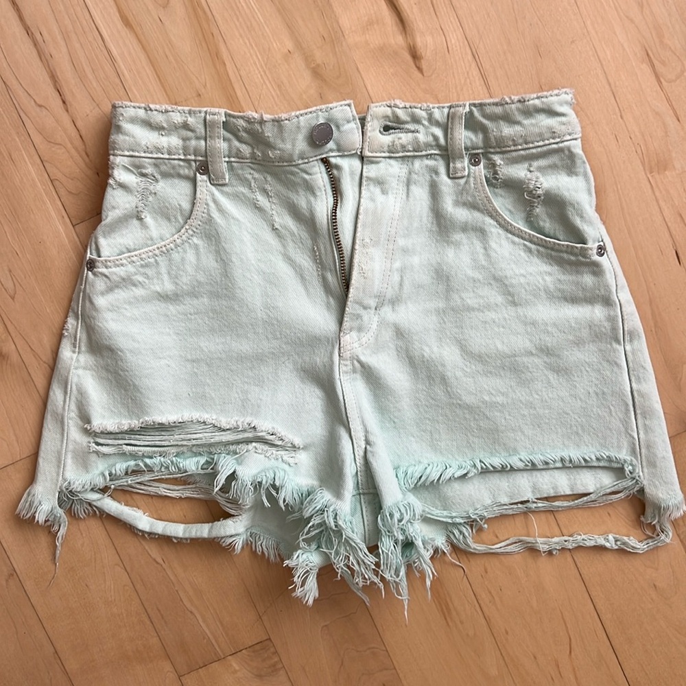 ROLLA'S Dusters High Rise Slim Denim Shorts, very light blue denim